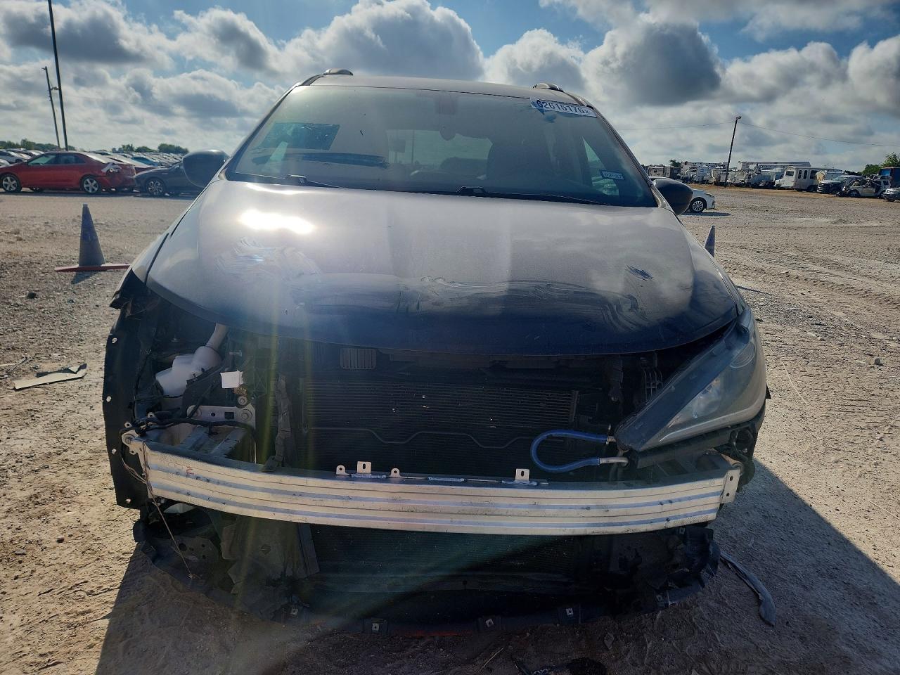 2017 Chrysler Pacifica Touring L Plus - Image 5