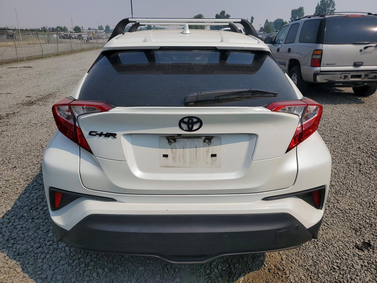 2021 Toyota C-Hr Le - Фото 6