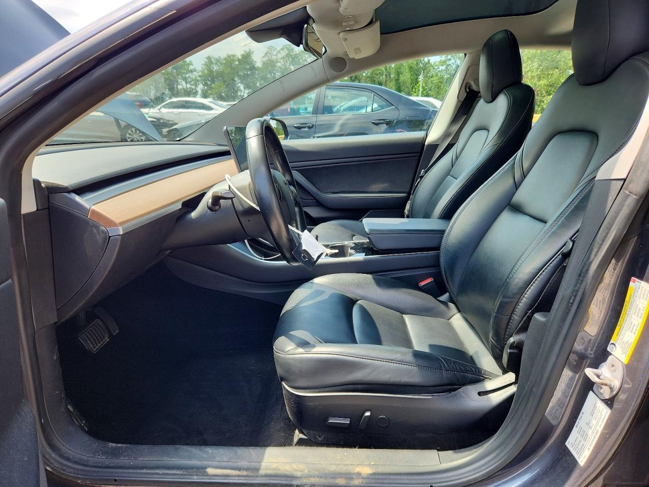 2019 Tesla Model 3 - Фото 7