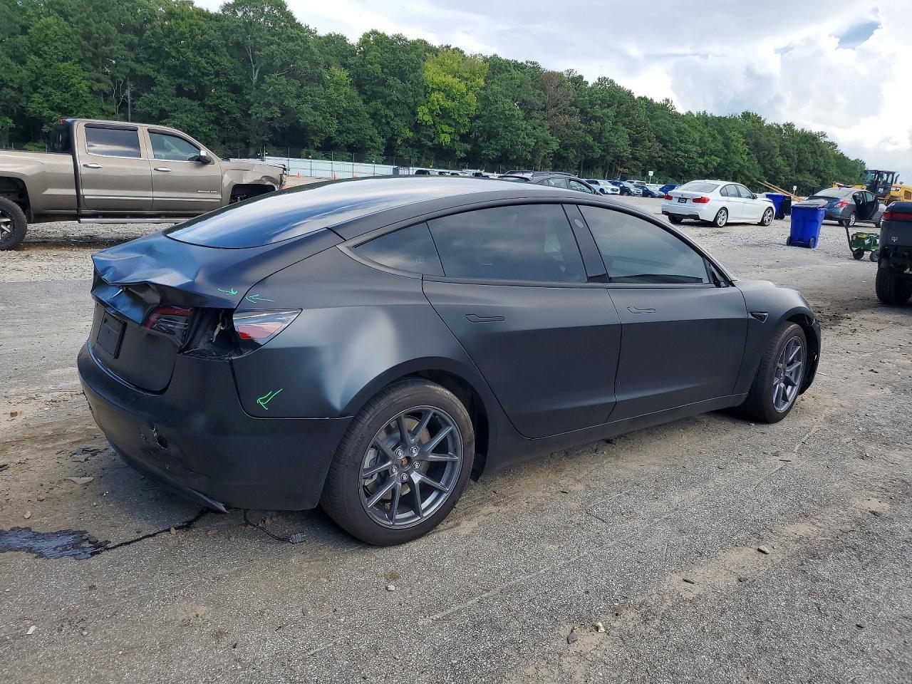 2023 Tesla Model 3 - Image 3