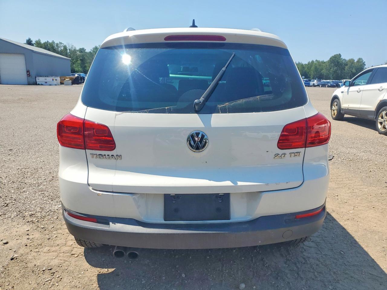 2013 Volkswagen Tiguan S - Image 6