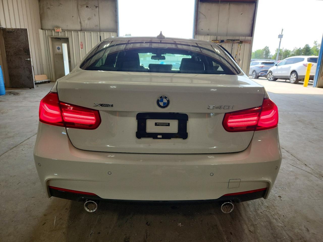 2018 BMW 340 Xi - Image 6