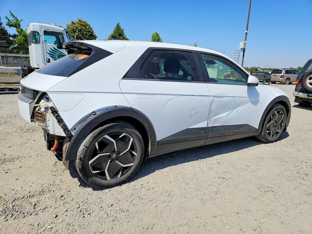 2022 Hyundai Ioniq 5 Se - Image 3