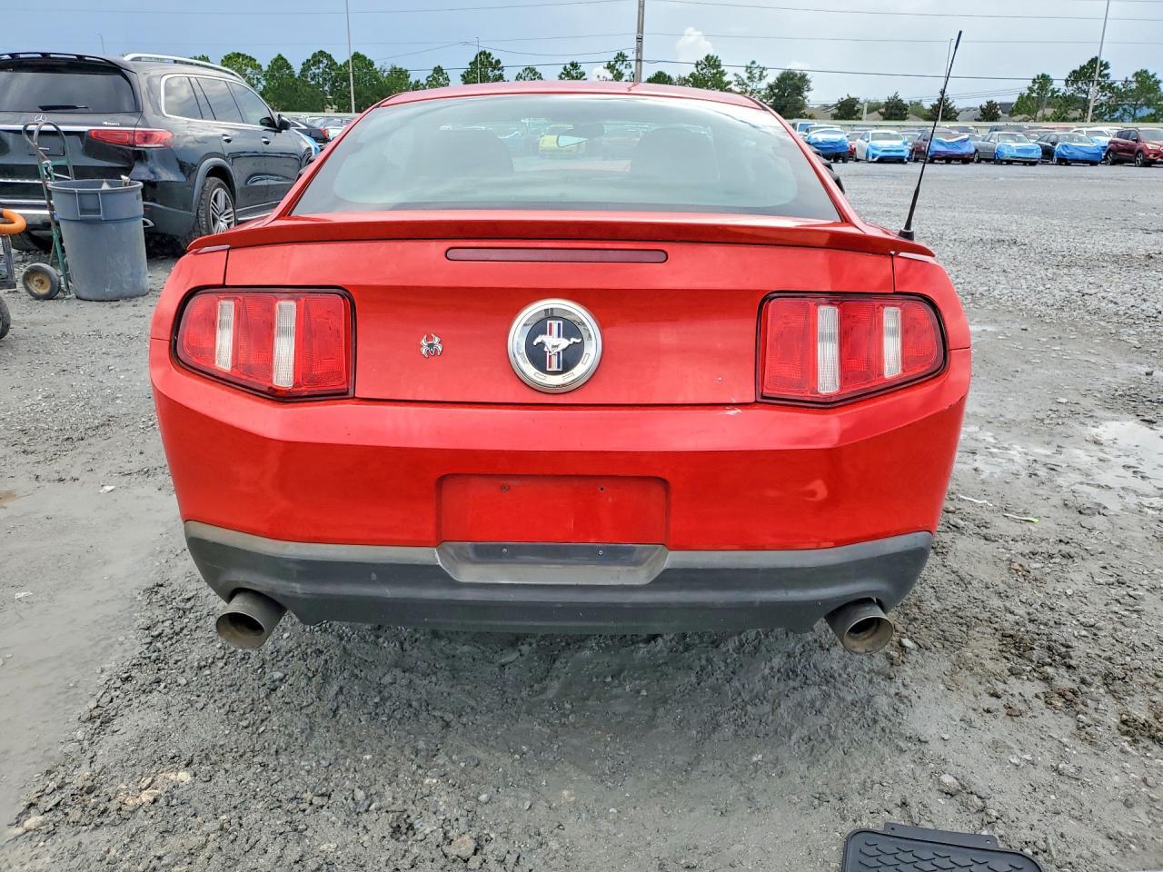 2011 Ford Mustang - Фото 6
