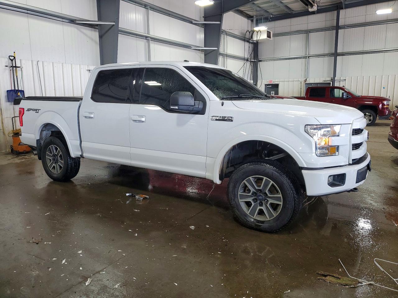 2016 Ford F150 Supercrew - Фото 4