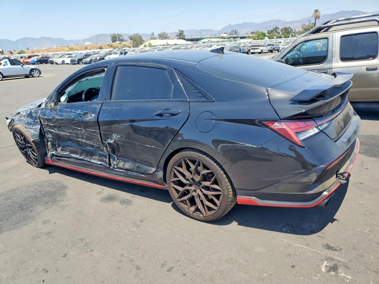 2024 Hyundai Elantra N Base - Image 2
