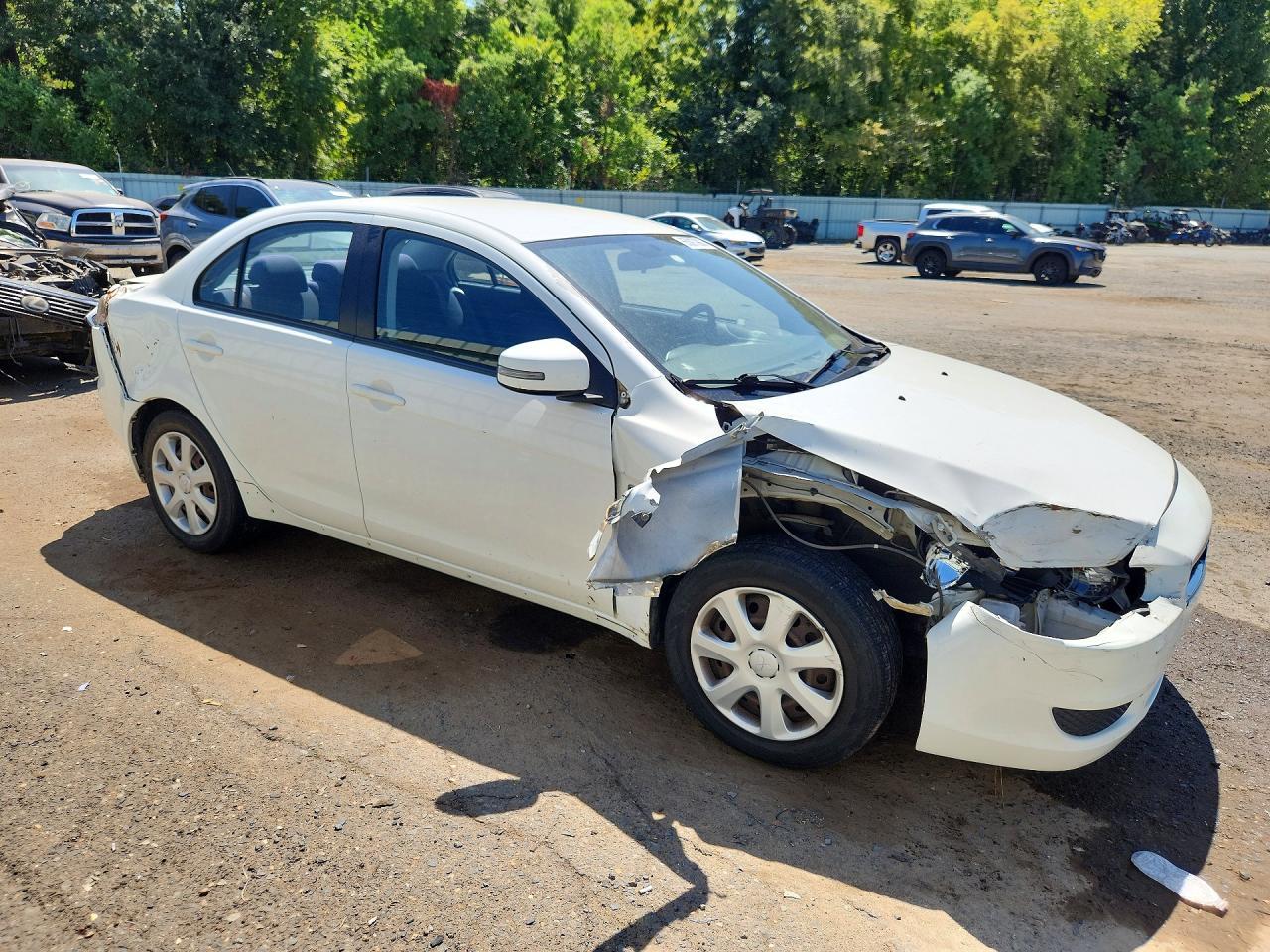 2015 Mitsubishi Lancer Es - Image 4