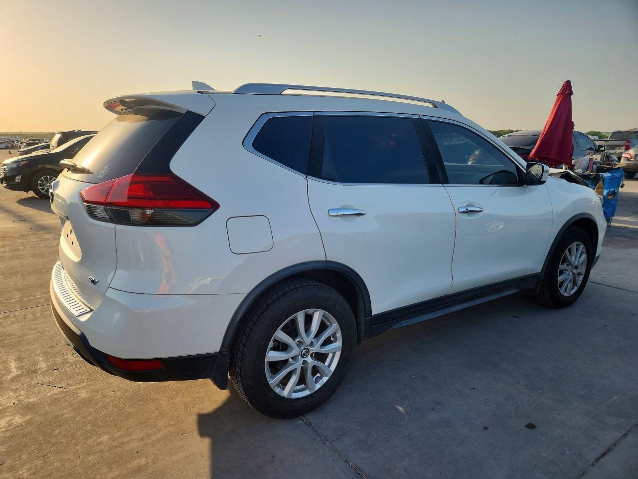 2017 Nissan Rogue Sv - Фото 3