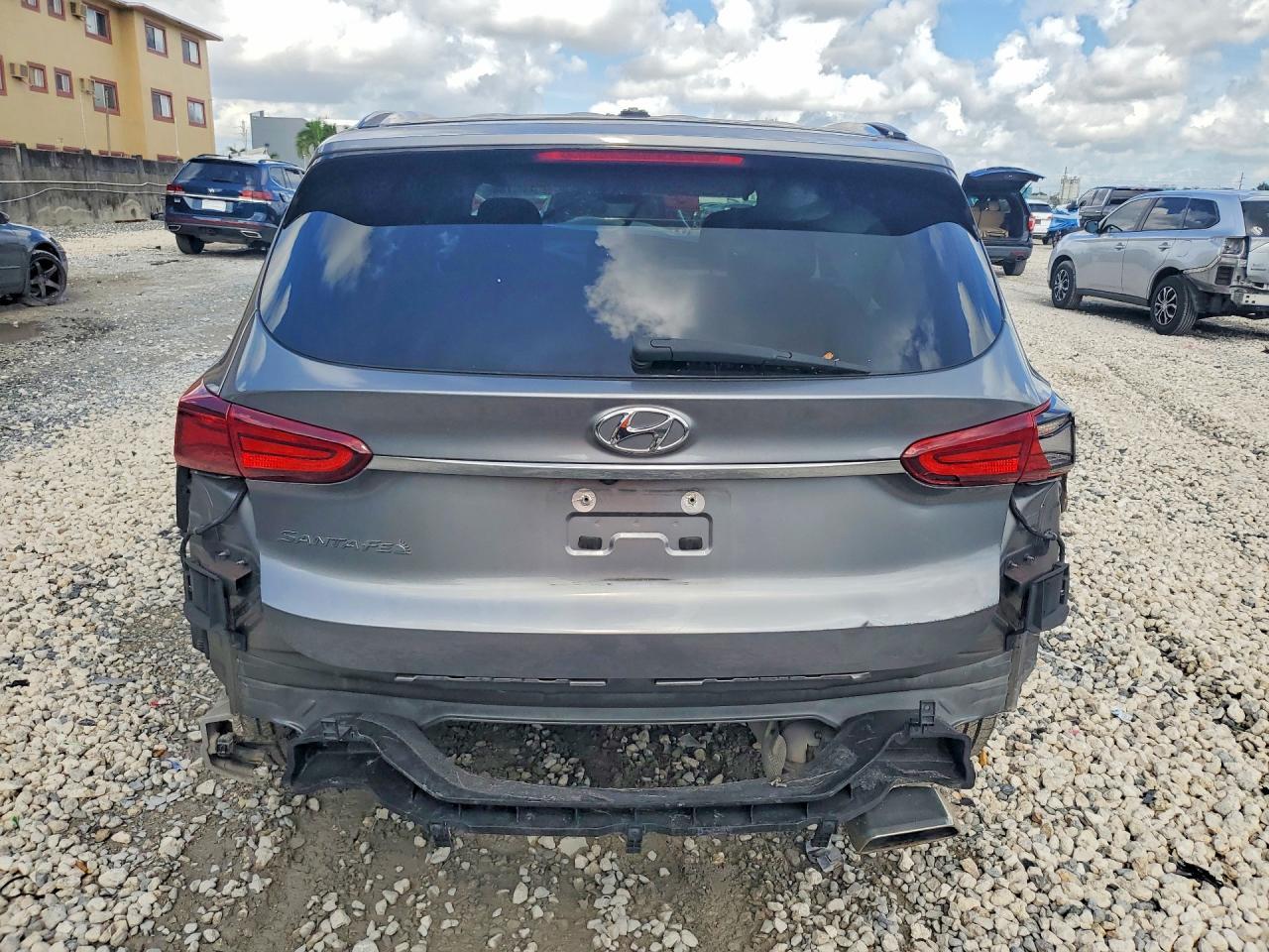 2019 Hyundai Santa Fe Se - Image 6