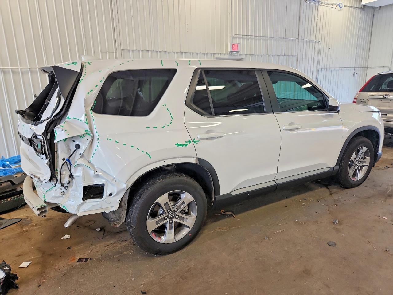 2025 Honda Pilot Exl - Image 3