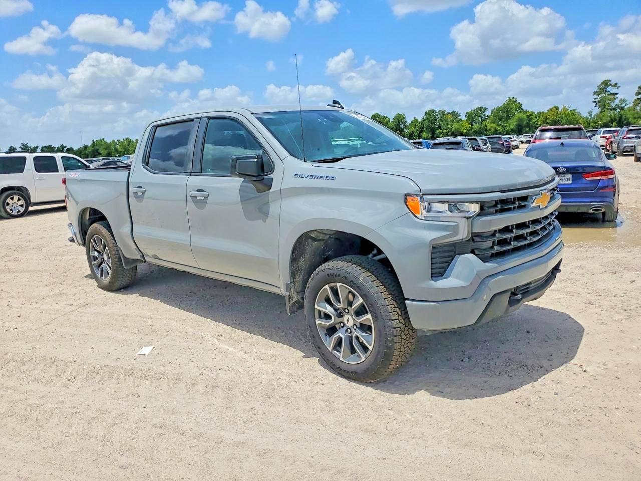 2024 Chevrolet Silverado C1500 Heavy Duty - Фото 4