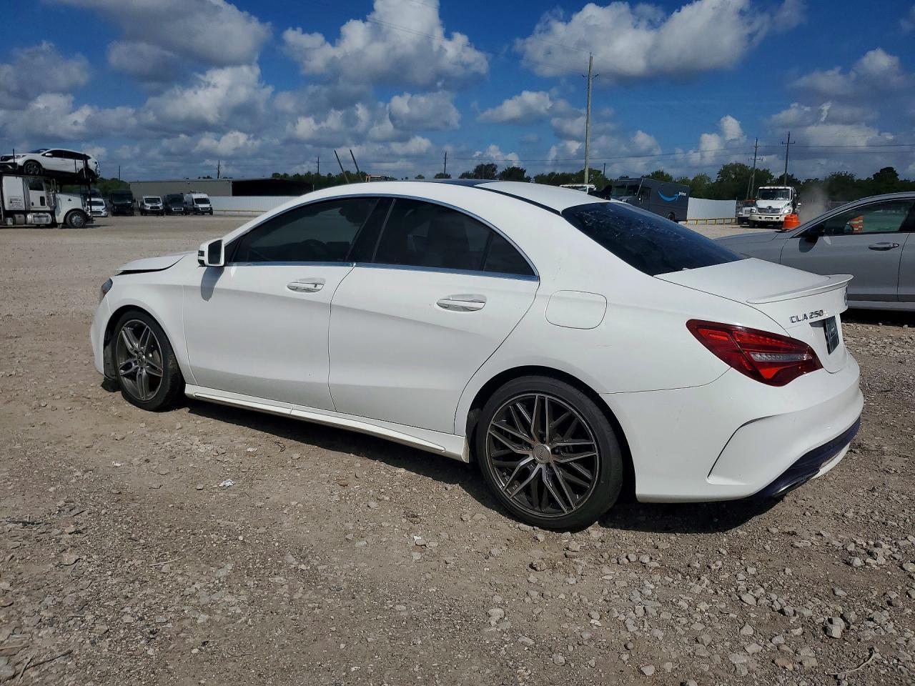 2019 Mercedes-Benz Cla 250 - Фото 2