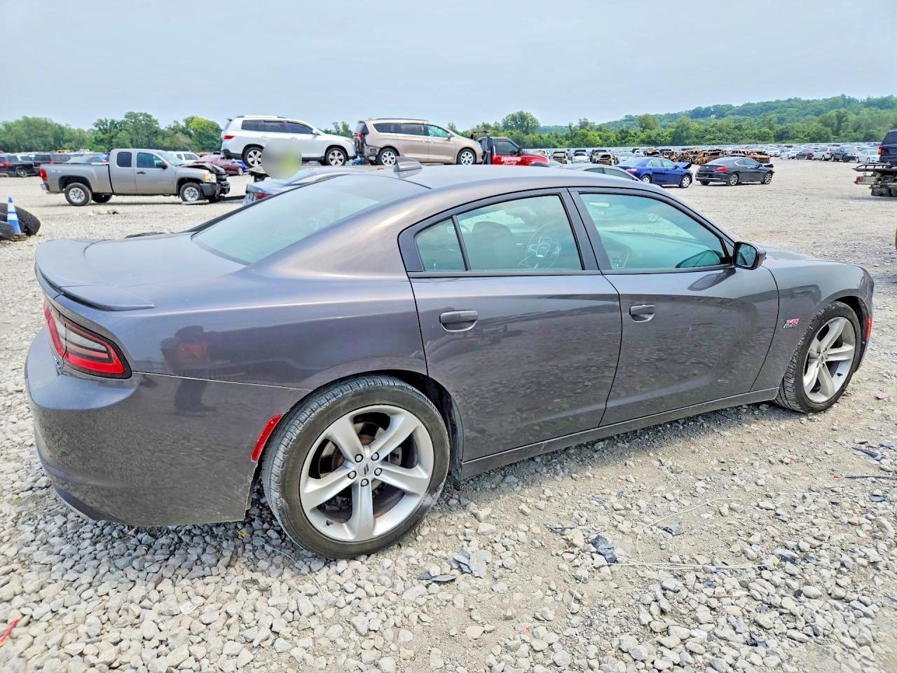 2017 Dodge Charger R/T - Фото 3