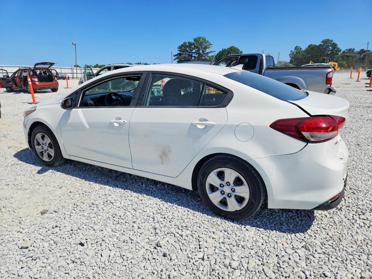 2017 Kia Forte Lx - Фото 2