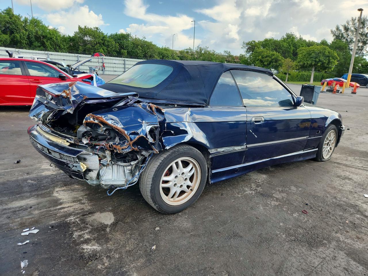 1997 BMW 328 Ic - Фото 3