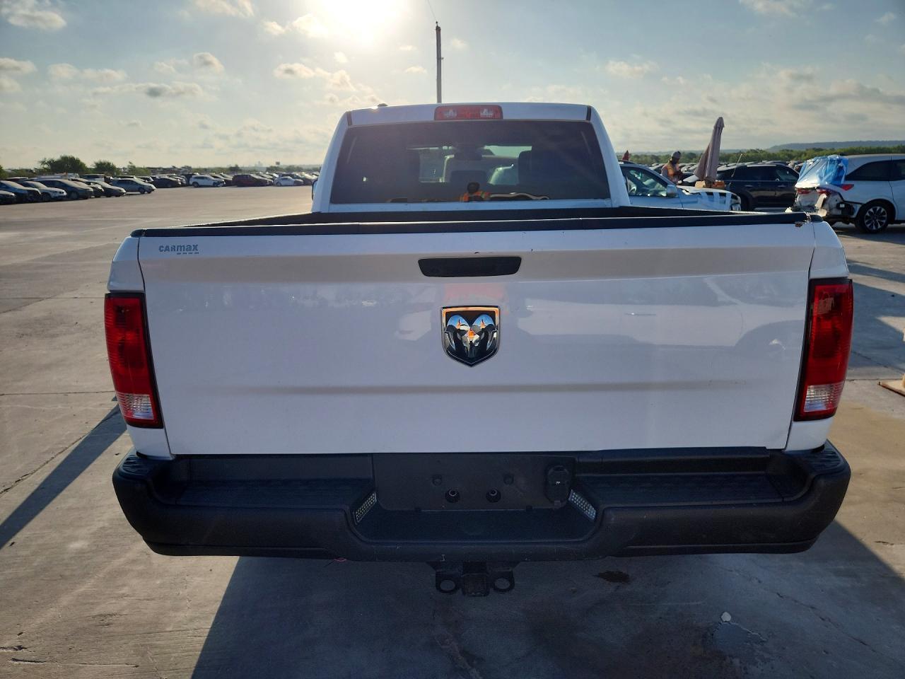 2022 Ram 1500 Classic Tradesman - Фото 6