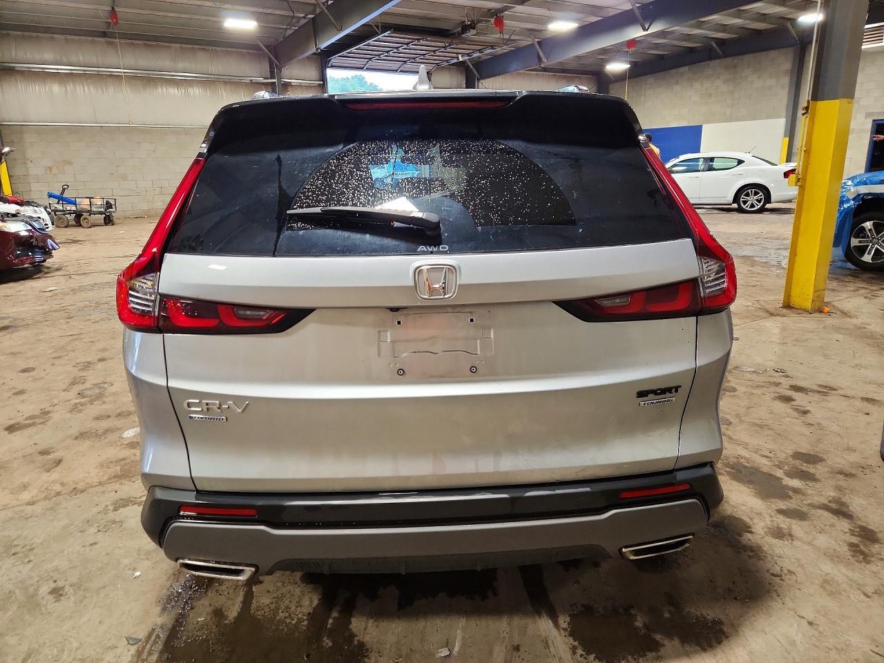 2025 Honda Cr-V Sport Touring - Фото 6