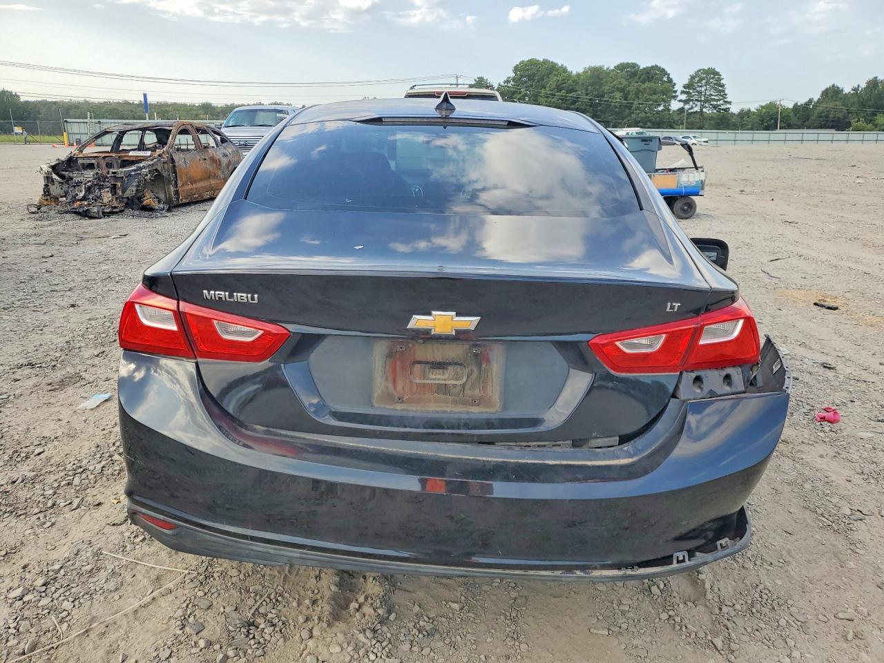 2018 Chevrolet Malibu Lt - Image 6