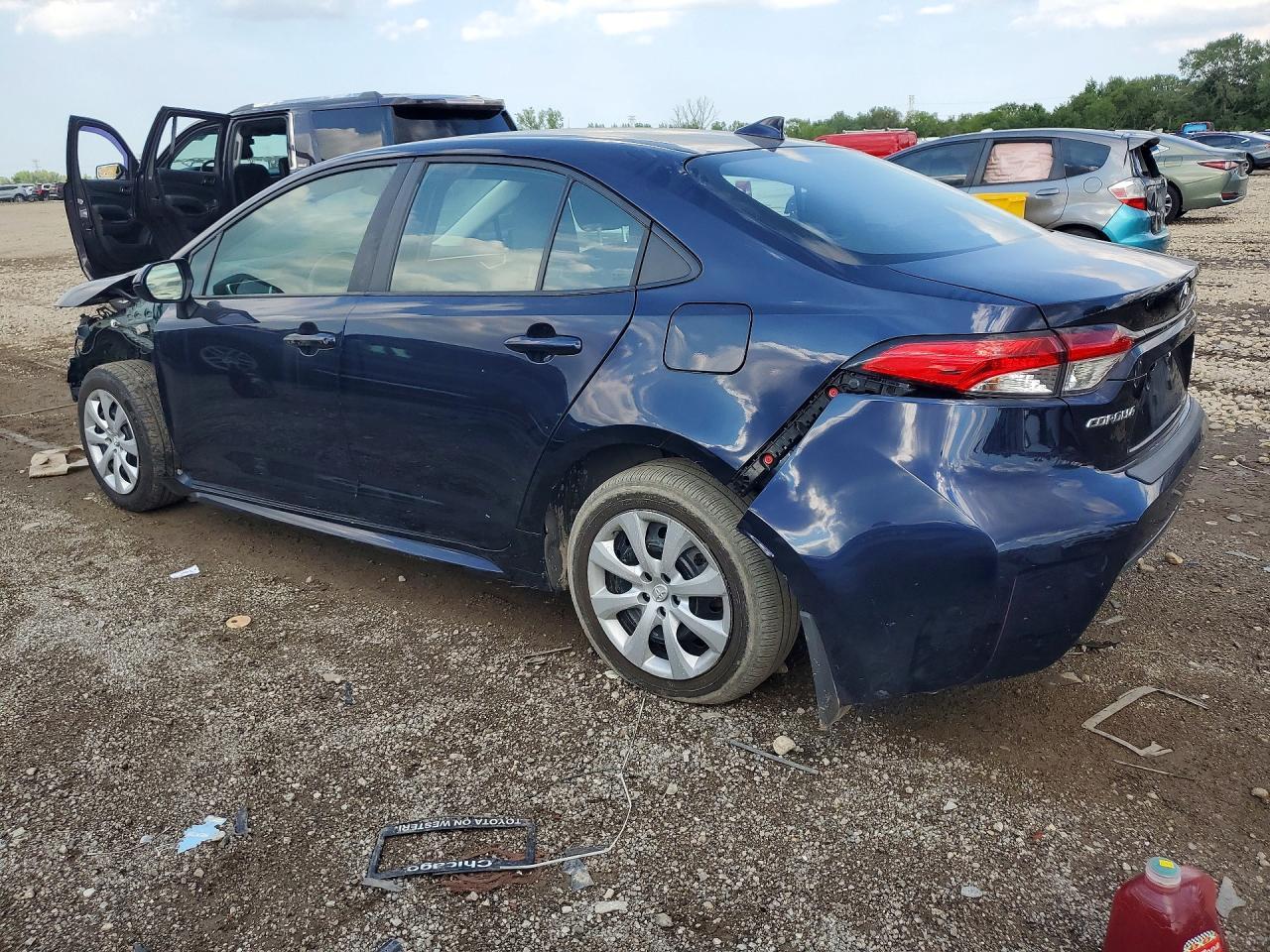 2024 Toyota Corolla Le - Image 2