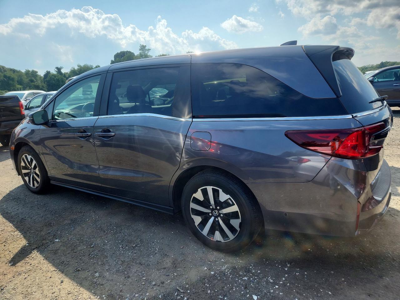 2025 Honda Odyssey Exl - Фото 2