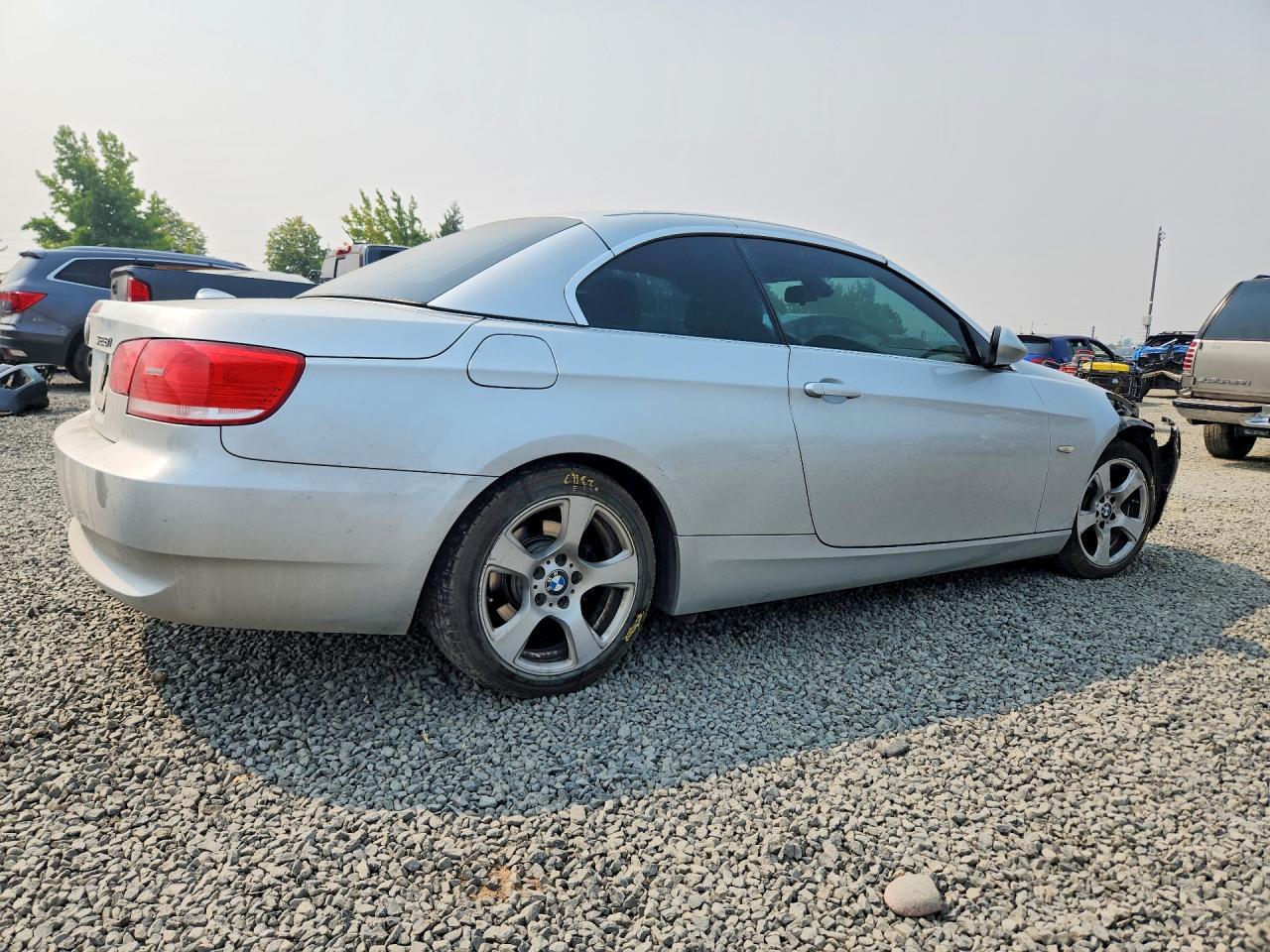 2009 BMW 328 I - Image 3