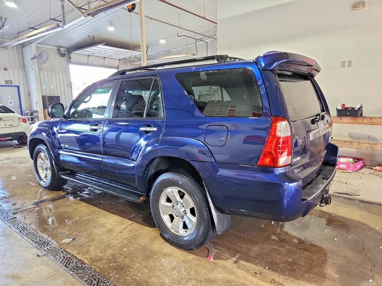 2006 Toyota 4Runner Sr5 - Image 2