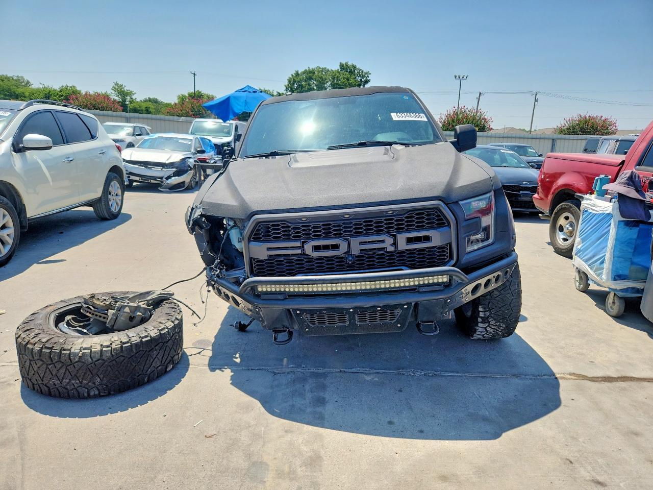2017 Ford F150 Raptor - Image 5