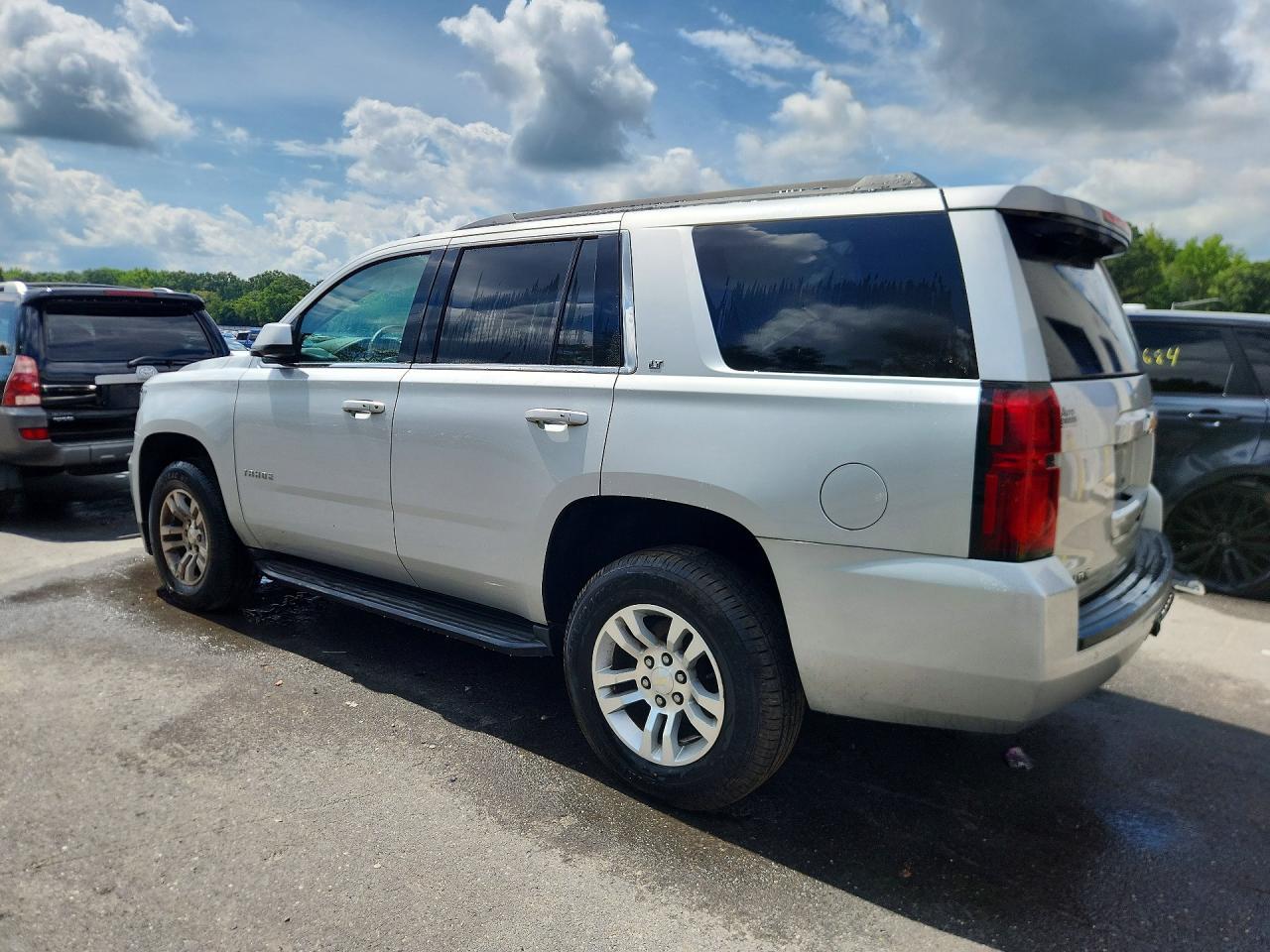 2017 Chevrolet Tahoe K1500 Lt - Image 2