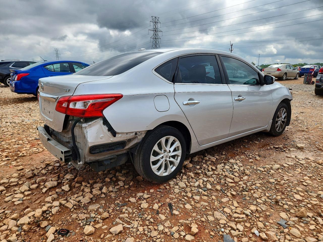 2019 Nissan Sentra Sv - Фото 3