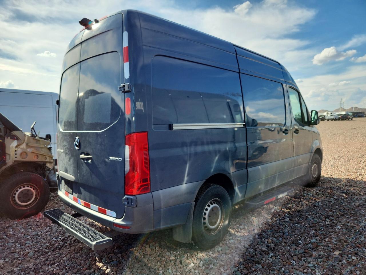 2019 Mercedes-Benz Sprinter 2500/3500 Delivery Van - Фото 3