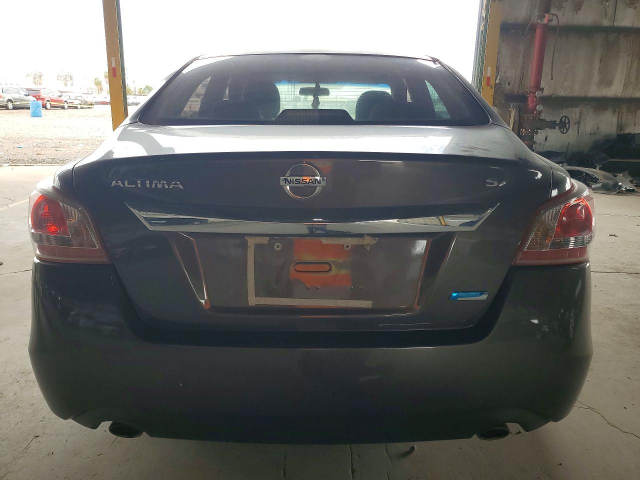 2013 Nissan Altima 2.5 - Фото 6