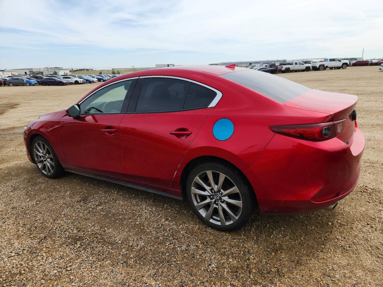 2022 Mazda 3 Premium - Фото 2