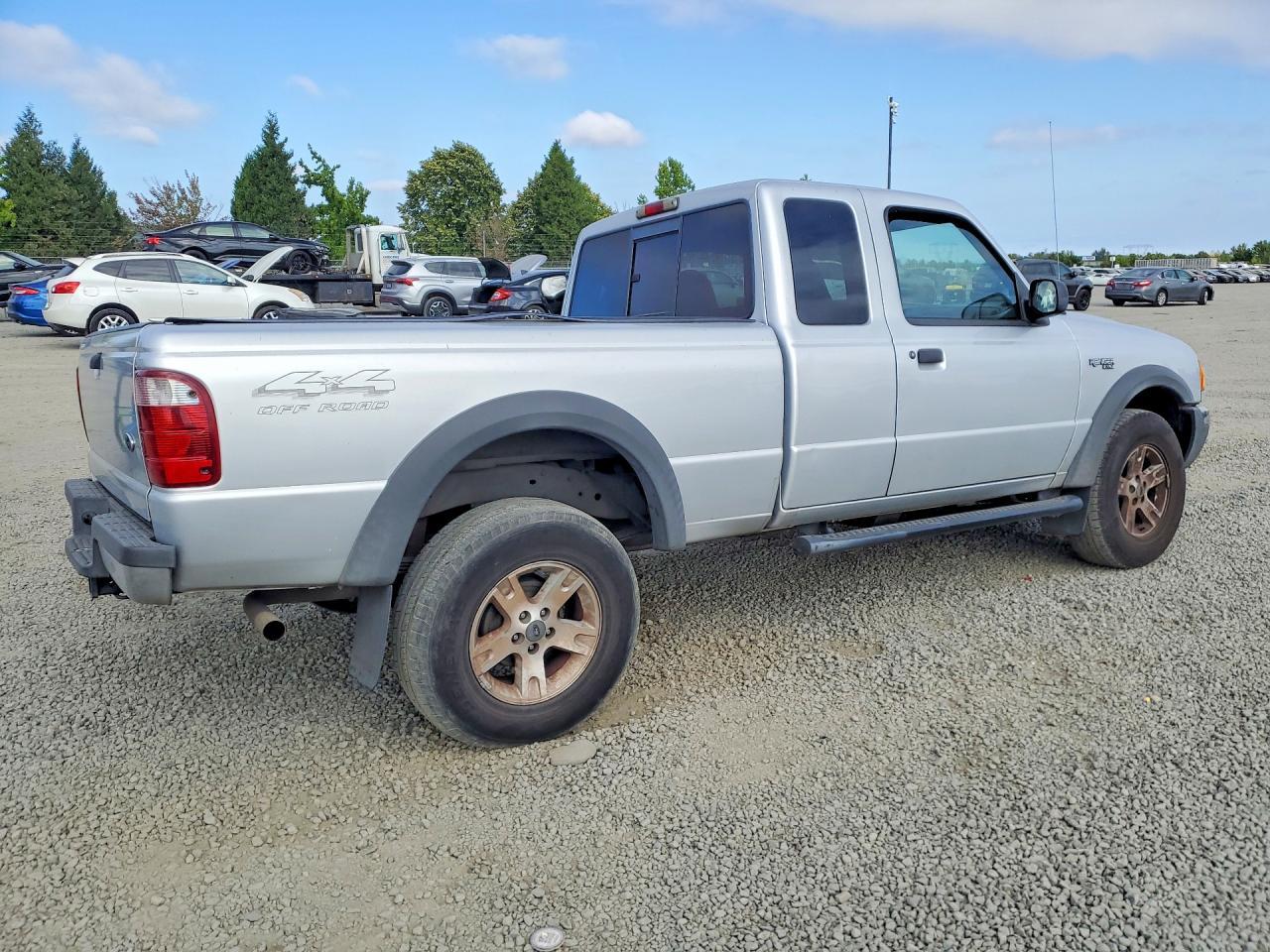 2002 Ford Ranger Super Cab - Image 3