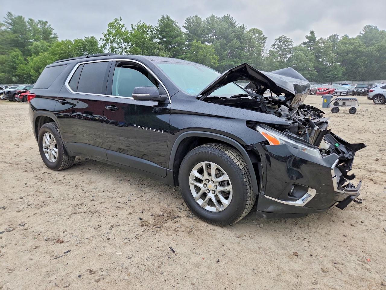 2021 Chevrolet Traverse Lt - Фото 4