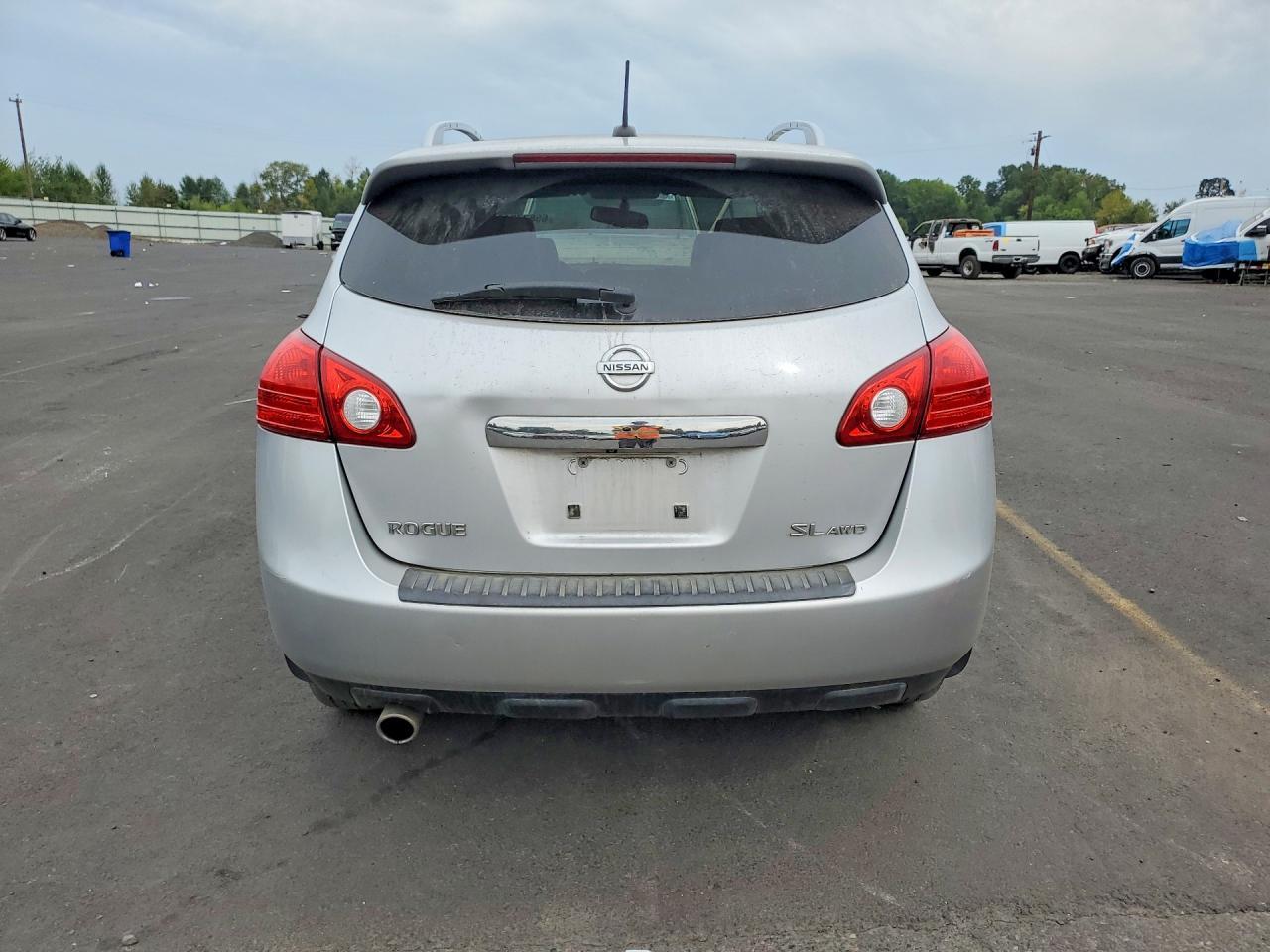 2011 Nissan Rogue S - Фото 6