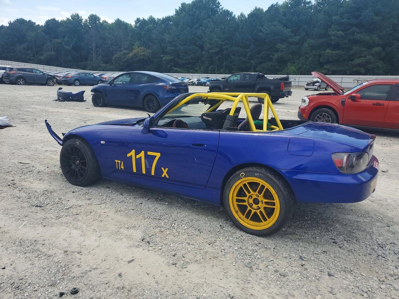 2005 Honda S2000 - Фото 2