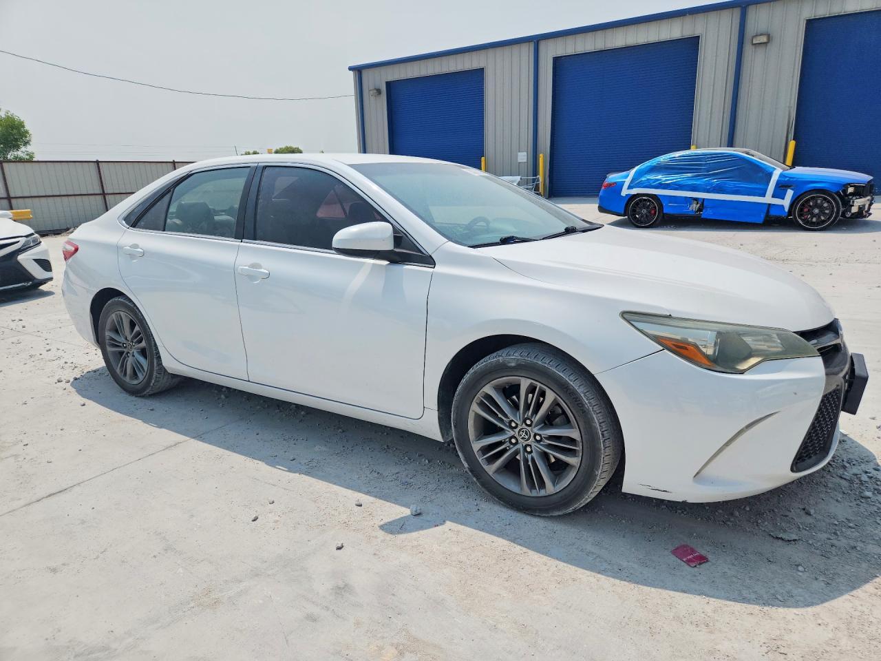 2015 Toyota Camry Se - Image 4