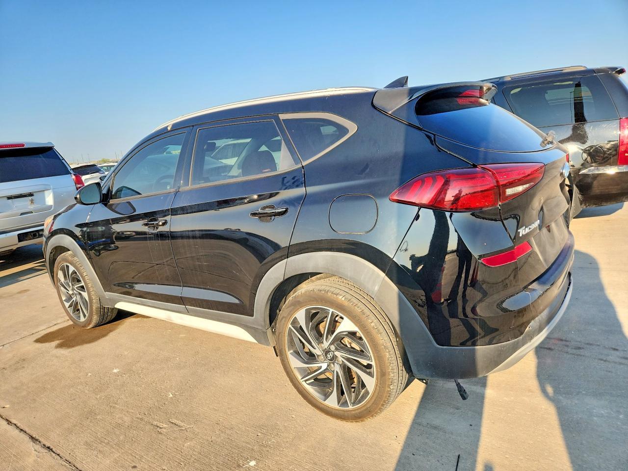 2020 Hyundai Tucson Sport - Image 2