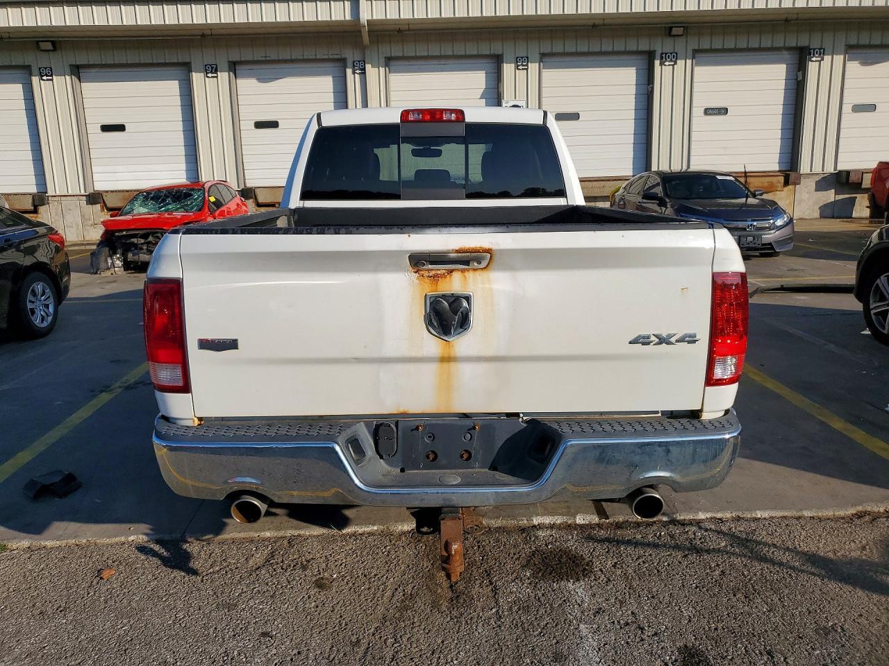 2012 Dodge Ram 1500 Laramie - Фото 6