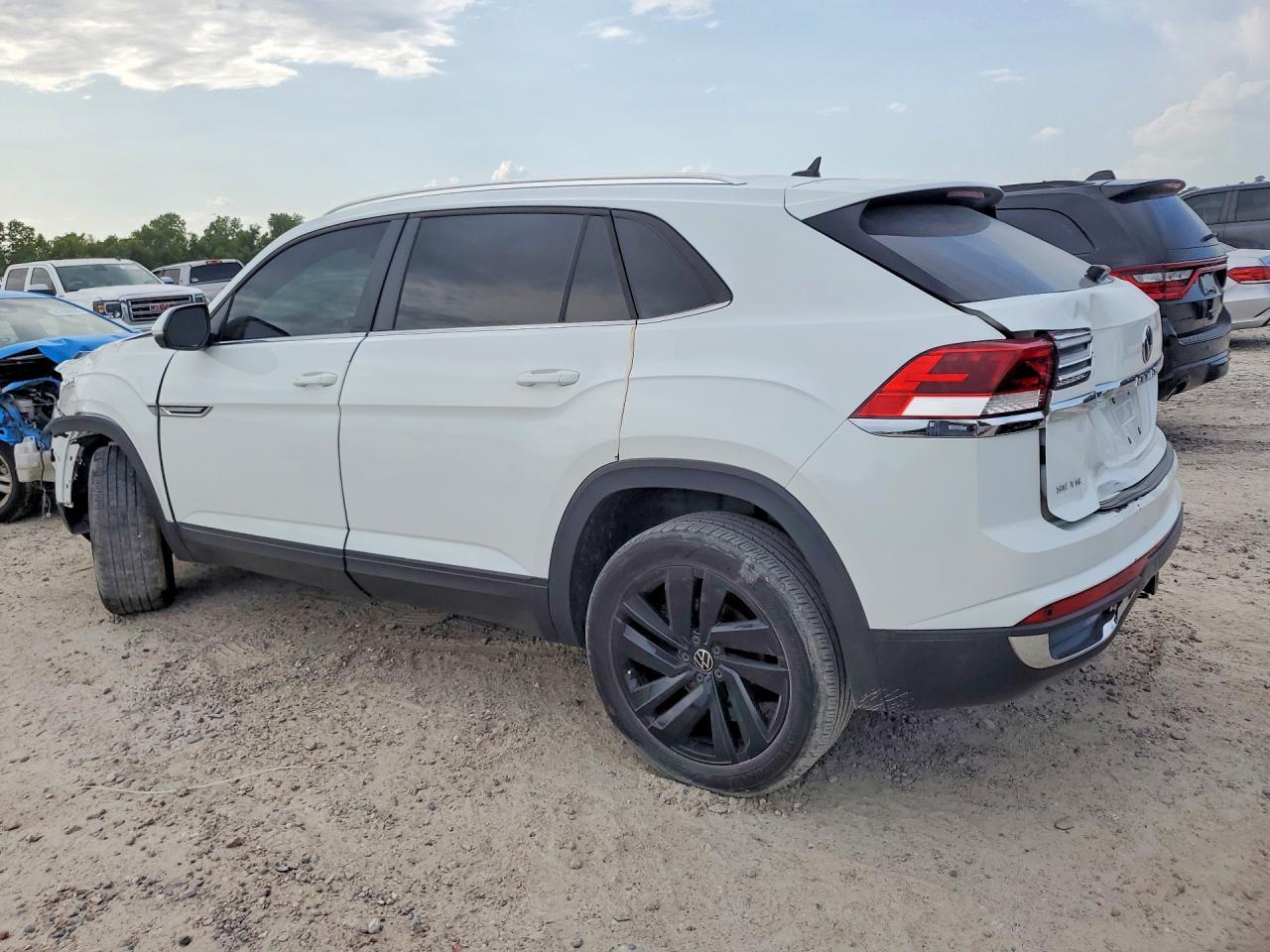 2023 Volkswagen Atlas Cross Sport Se - Фото 2
