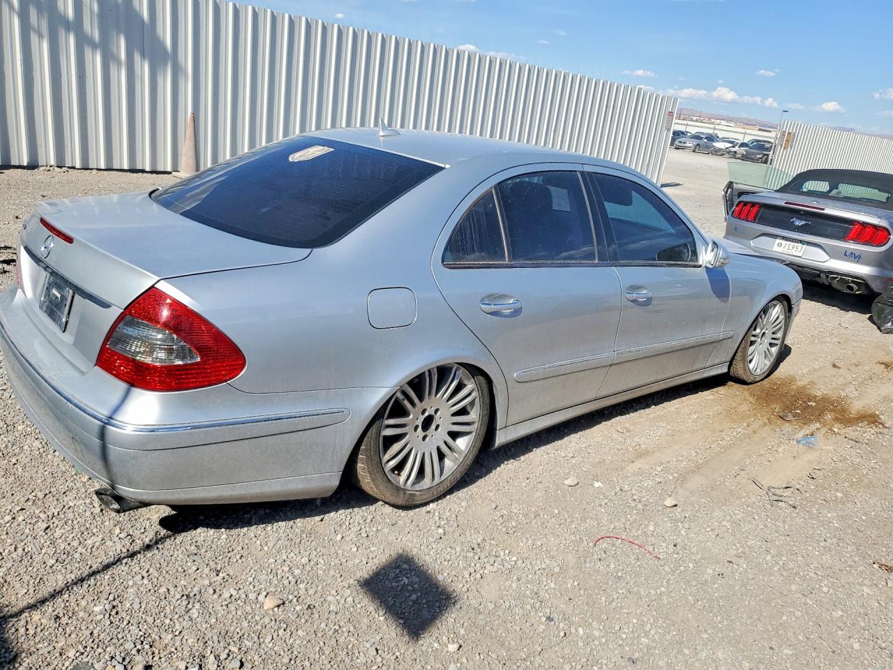 2007 Mercedes-Benz E 550 - Фото 3
