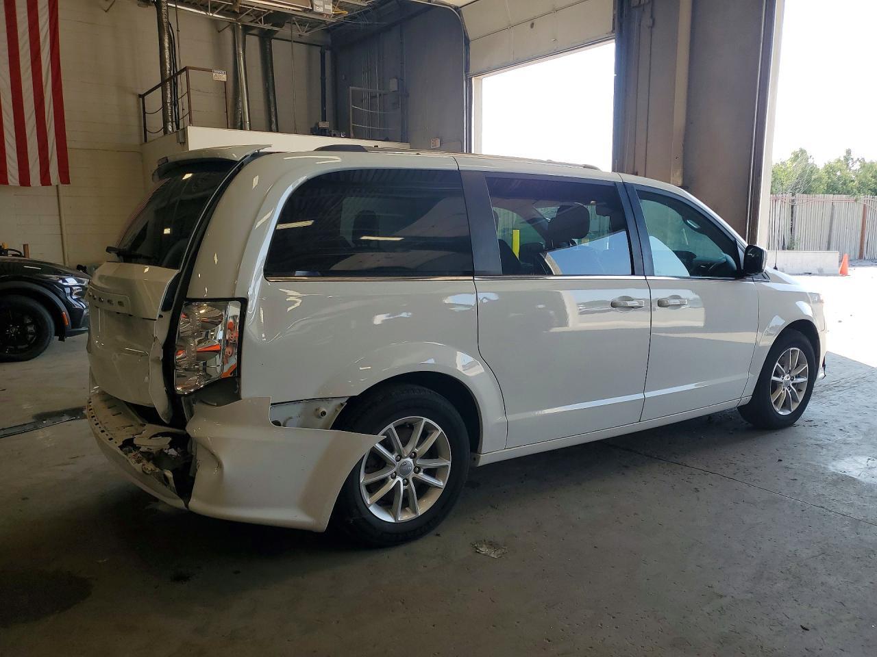 2019 Dodge Grand Caravan Sxt - Фото 3
