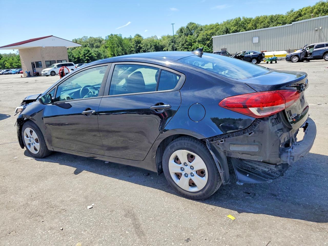 2018 Kia Forte Lx - Image 2