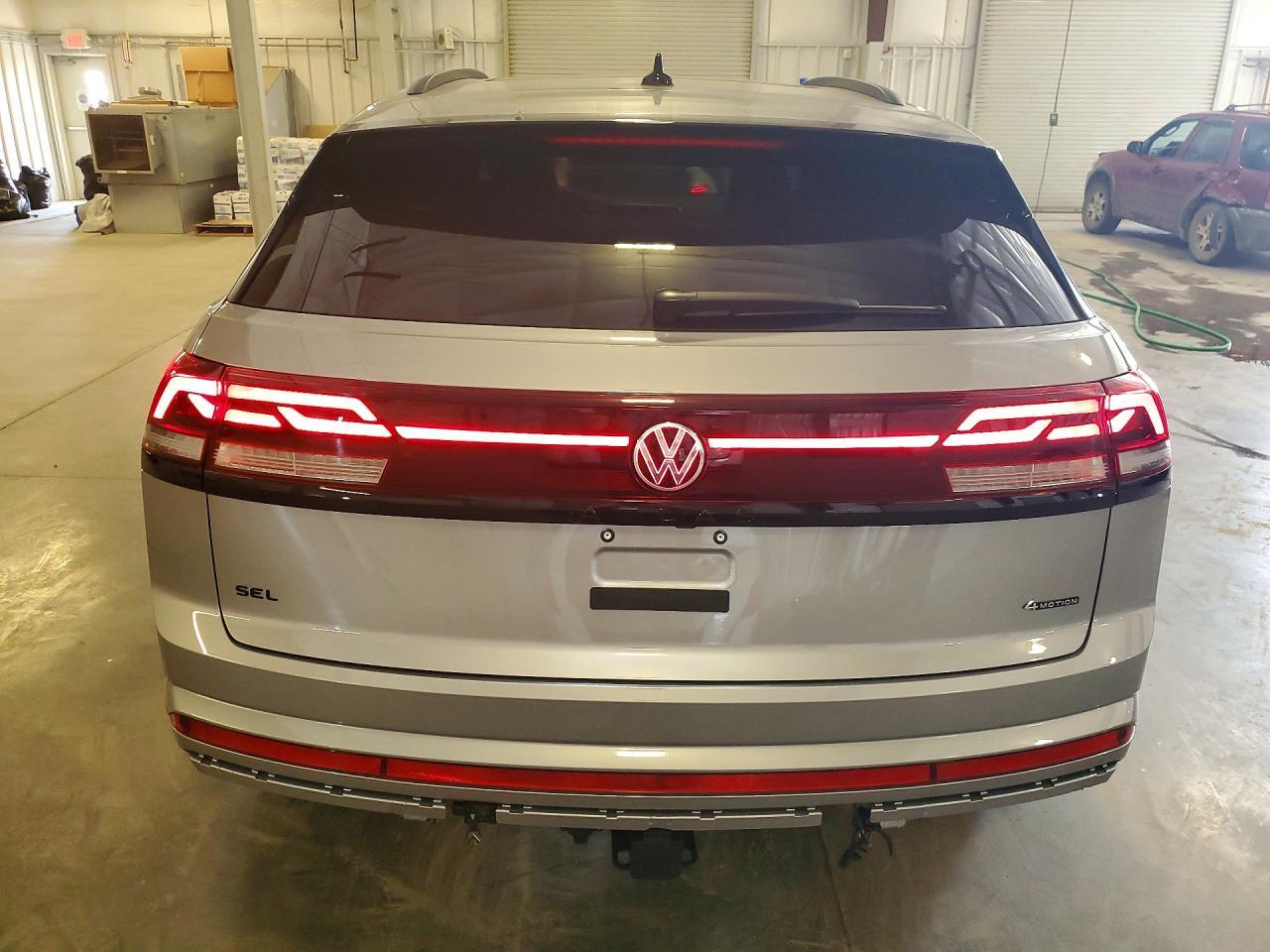 2026 Volkswagen Atlas Cross Sport Sel R-Line Black - Фото 6