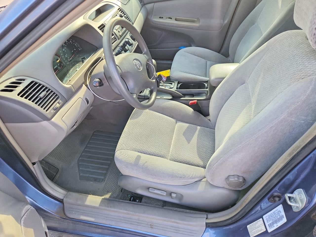2003 Toyota Camry Le - Image 7