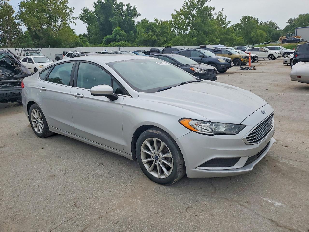 2017 Ford Fusion Se - Image 5