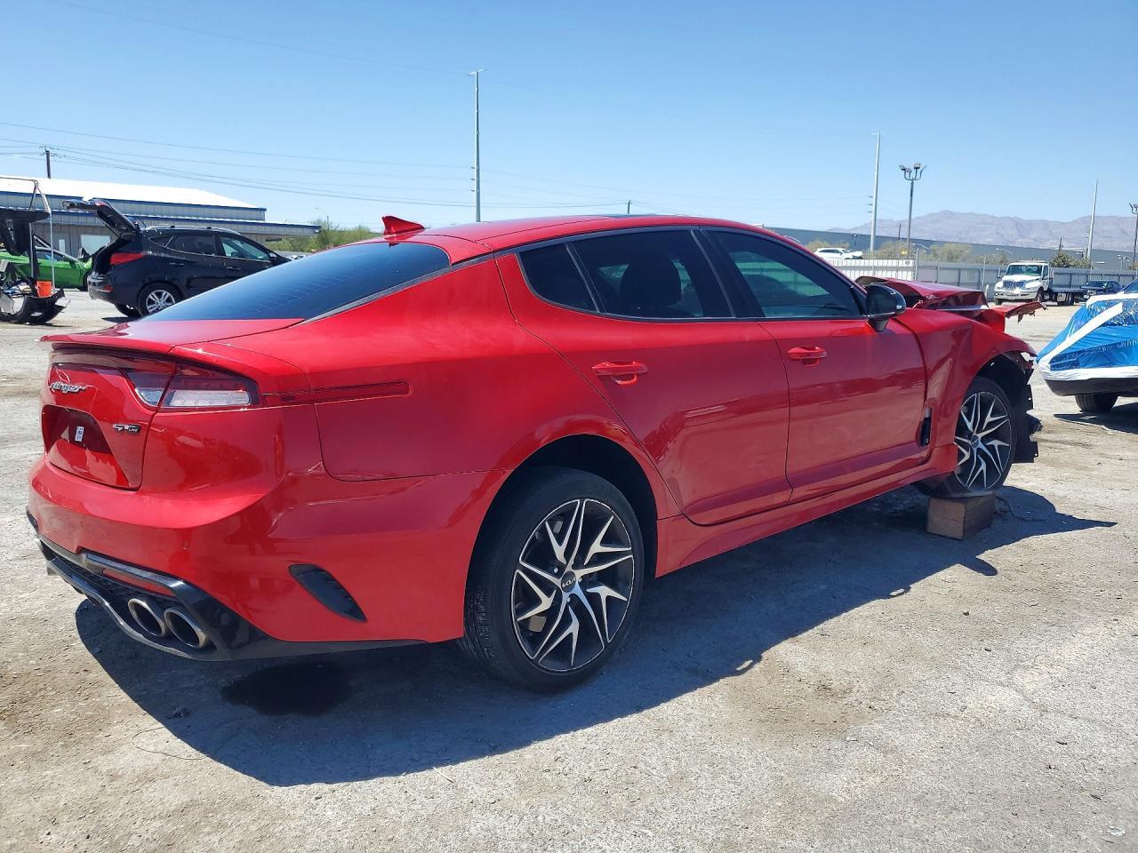 2022 Kia Stinger Gt Line - Фото 3