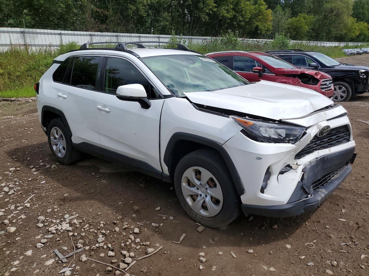 2020 Toyota Rav4 Le - Фото 4