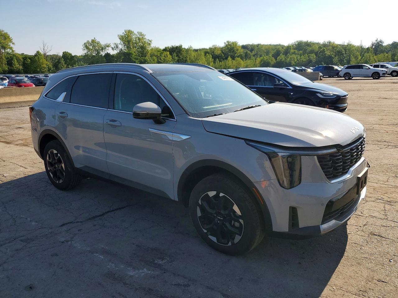 2024 Kia Sorento S - Фото 4