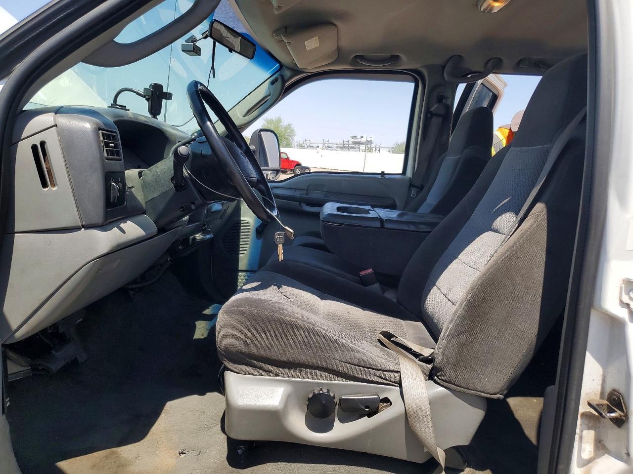 2003 Ford F350 Super Duty - Фото 7